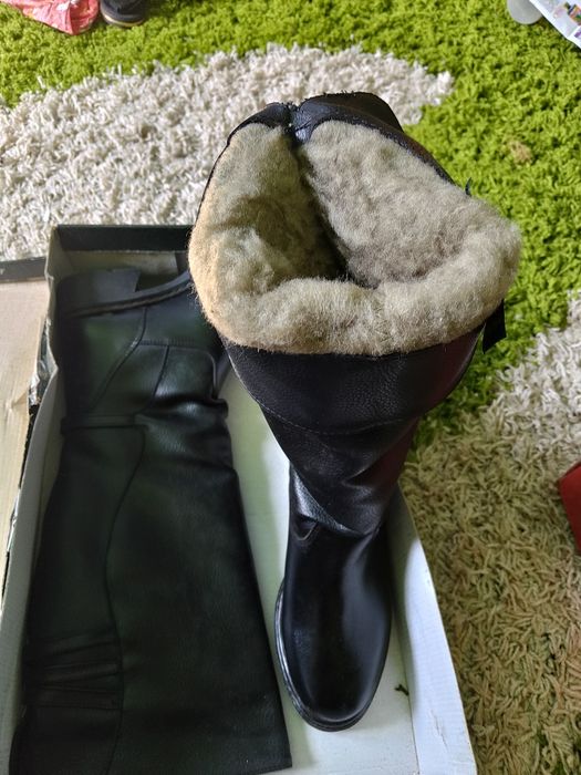 Чоботи жіночі зимові