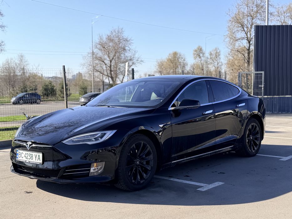 Tesla s 100D 2019