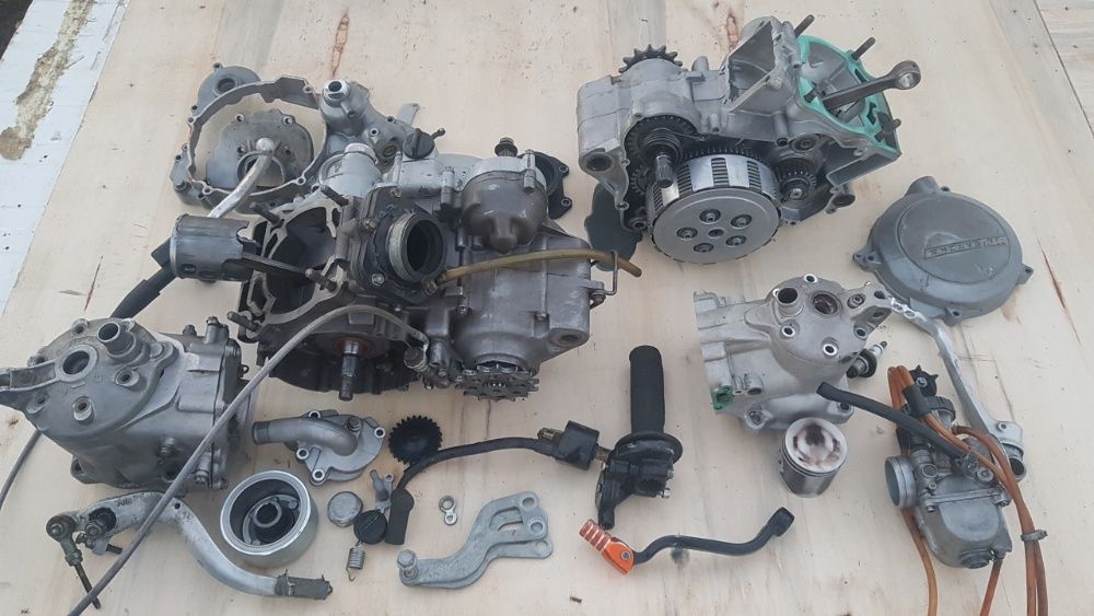 ktm sx 200 exc 125 kartery skrzynia zaplon wal kosz gaznik tarcze cdi