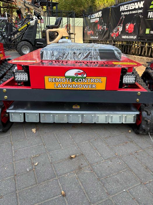 Kosiarka gąsienicowa JFRC90S do wysokiej trawy i trudnego terenu!!