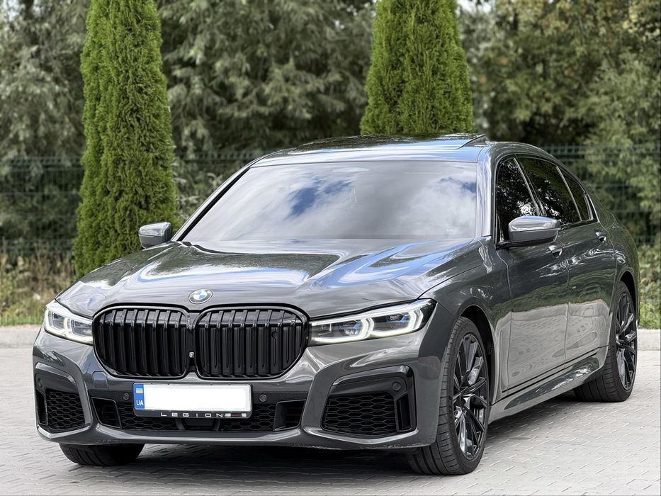 BMW 750 M Performance