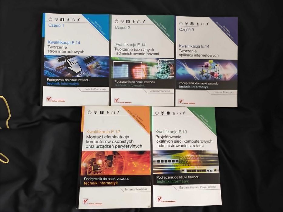 Podręczniki do technikum informatycznego (Helion Edukacja) E.12 / E.13 / E.14