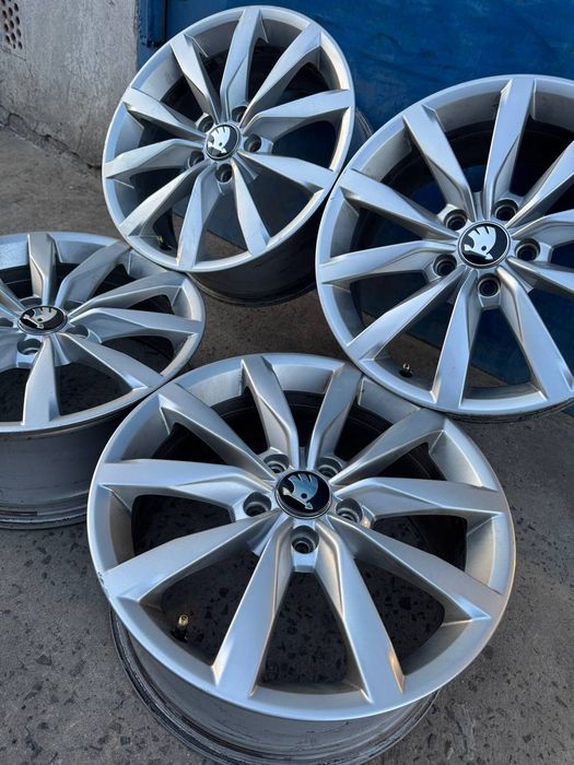5 112 R17 Volkswagen Audi Seat Skoda Mers Ssangyong