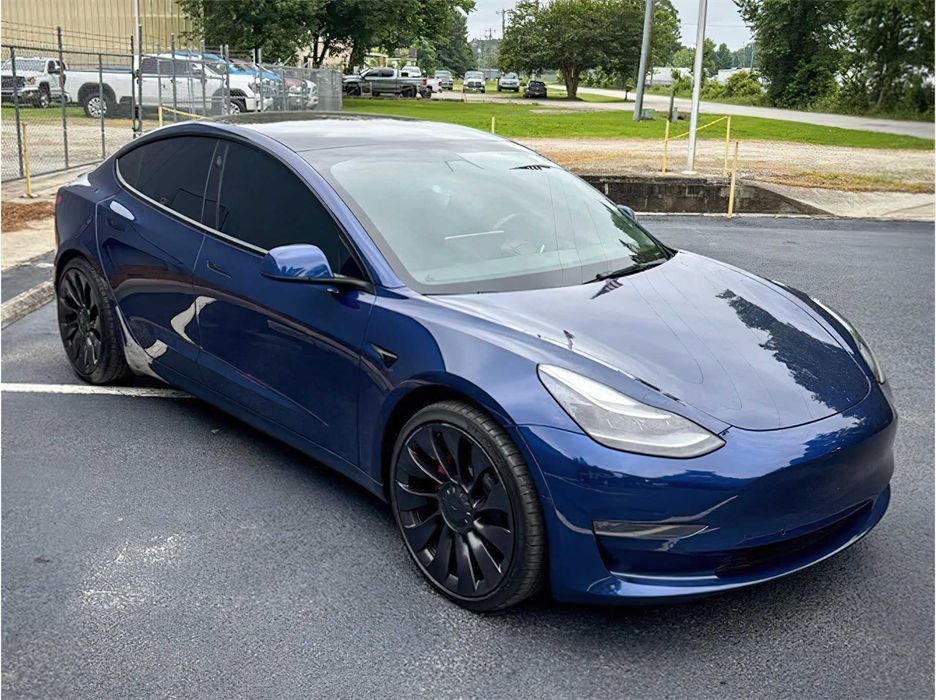 Tesla Model 3 Performance      2022