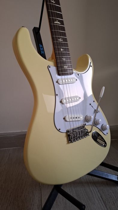 PRS Silver Sky SE John Mayer Signature