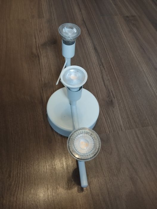 Lampa z halogenami Ikea