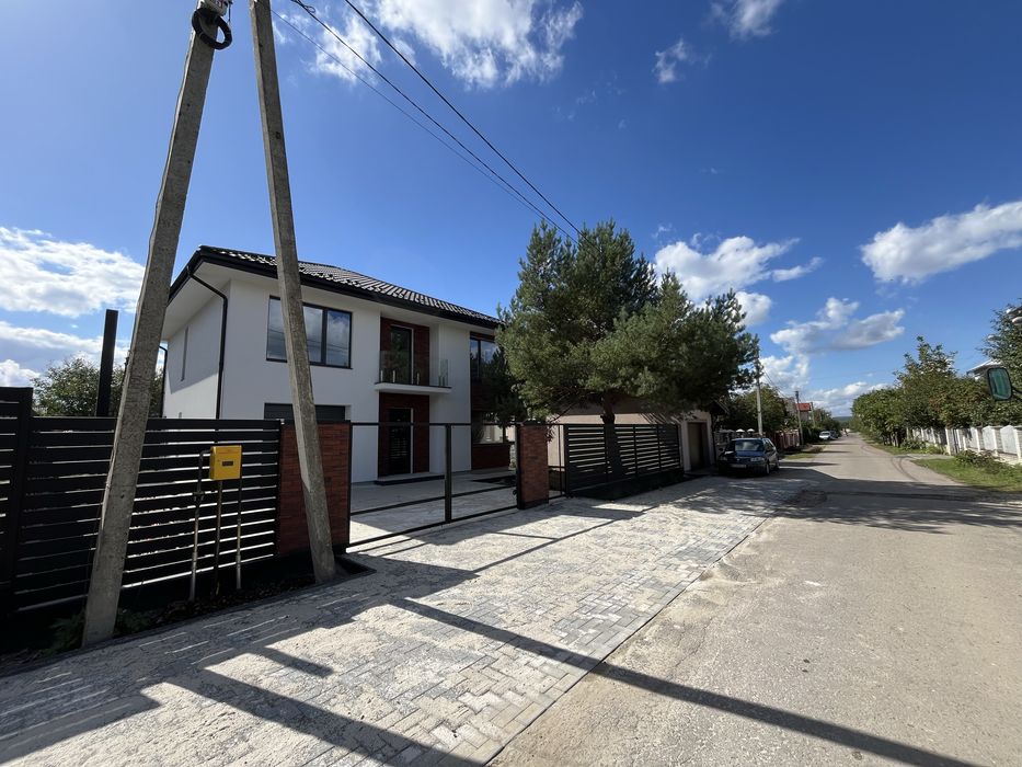 Продається стильний особняк 156м2 Крихівцях.