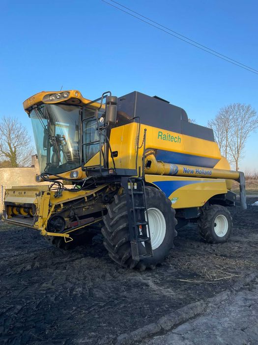 kombajn New Holland CSX7070