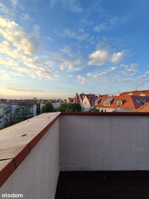 Oryginalny apartament z dużym tarasem