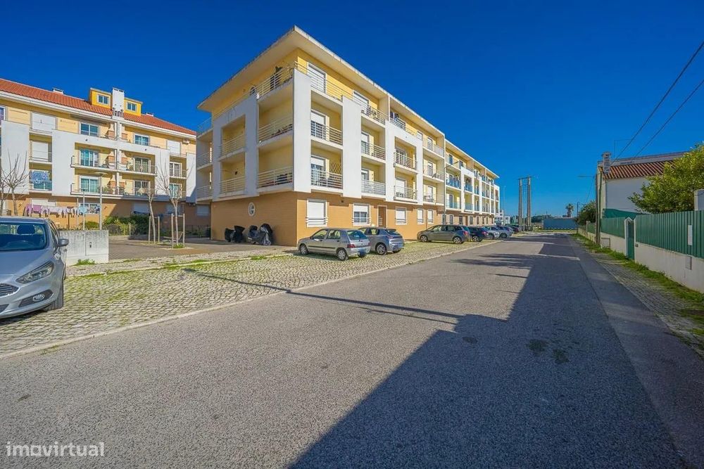 Apartamento T4 com 194m2 e amplas varandas Pinhal Novo