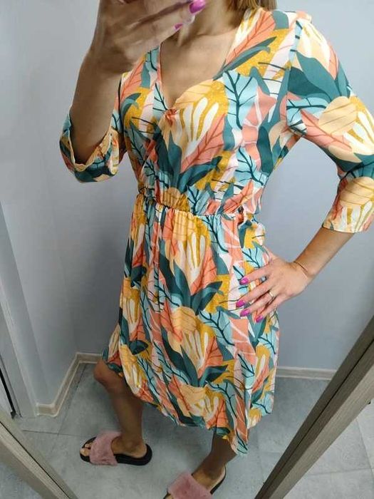 Sukienka w kwiaty wiskoza Tom Rose 40 L dłuższy rękawek