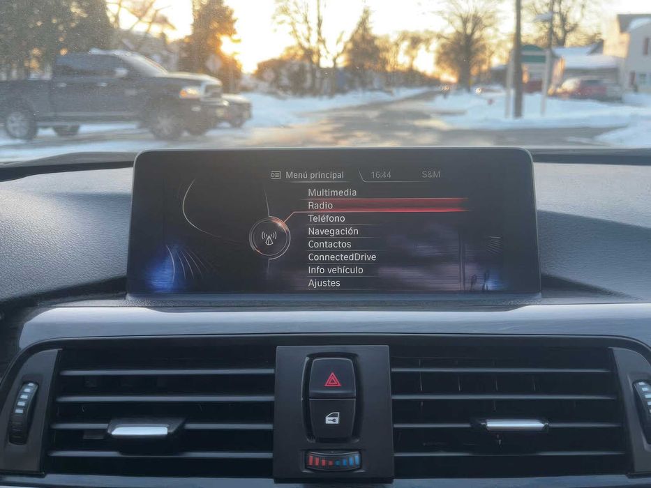 BMW 3 Series      2016