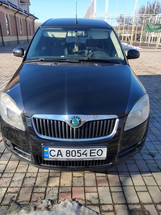 Skoda roomster надійний автомобіль
