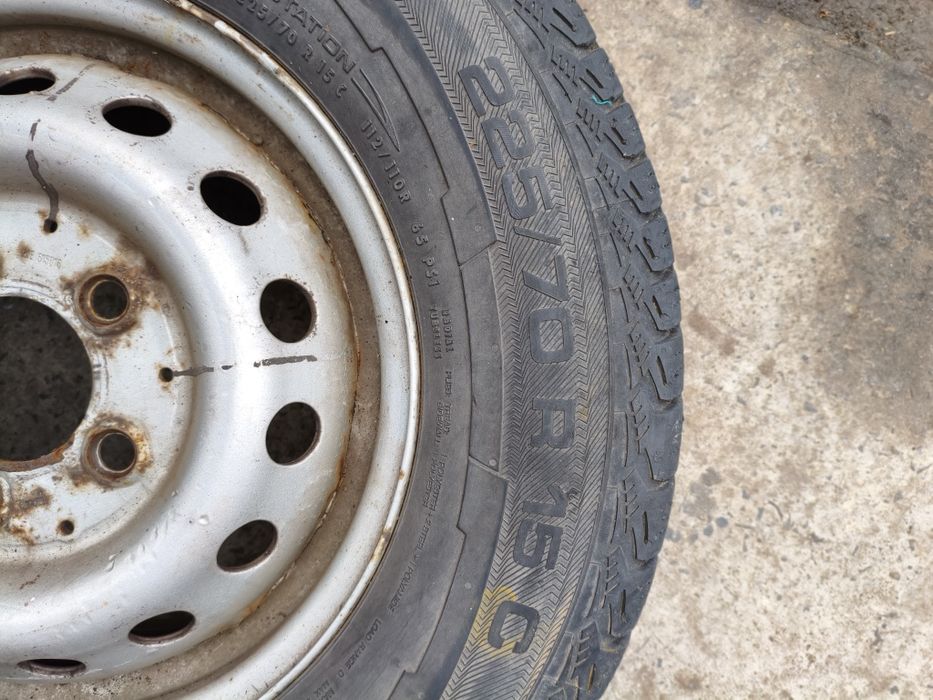 Продам шини Uniroyal Snow Max