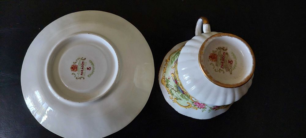 Chávena e pires Paragon – Fine Bone China – Inglaterra