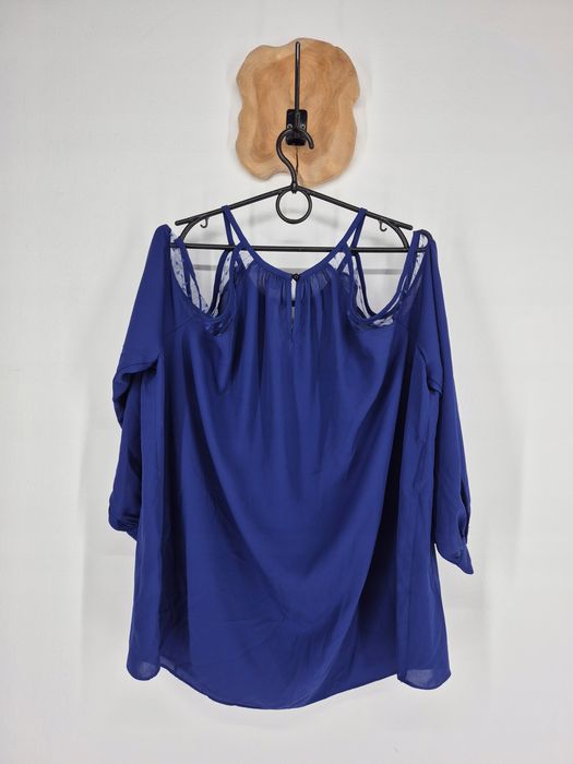 Bluzka z koronką XL 42 XL odkryte ramiona zwiewna
