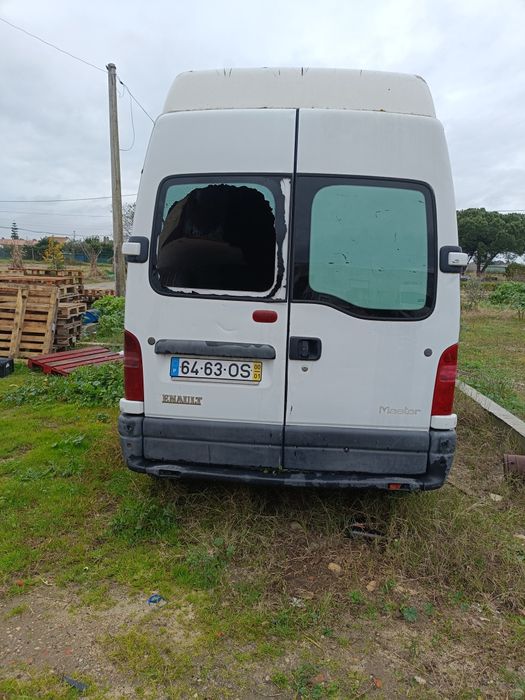 Renault master 2000€