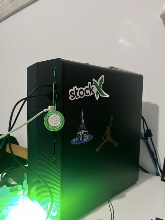 Torre gaming HP a funcionar