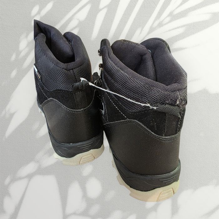Nowe buty trekkingowe 45, czarne,Seven for Seven + gratis