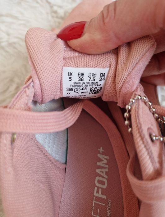 Жіночі кросівки Puma Пума 37 р