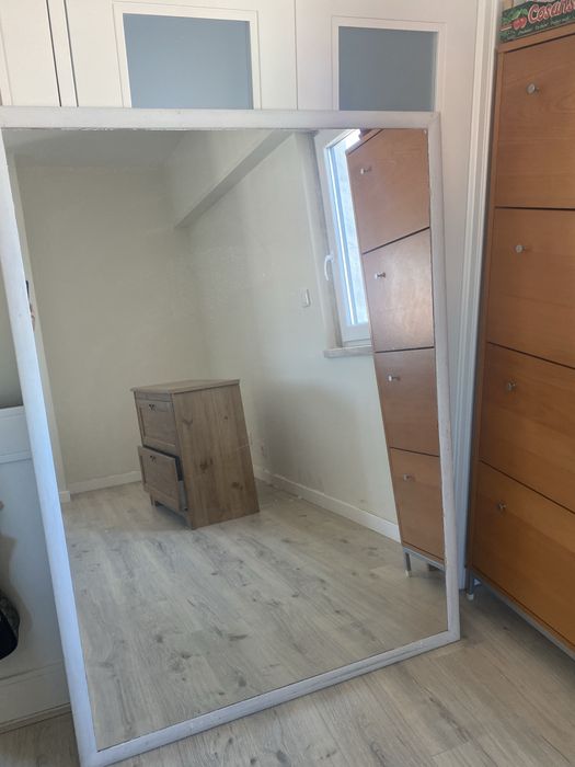 Espelho grande branco