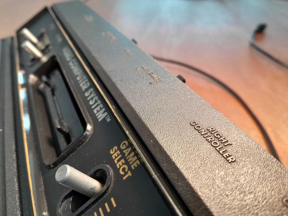 ATARI - Clássica consola 1981 "Woody" Testada!