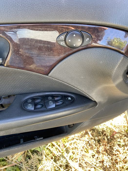 MERCEDES W 211  220 CDI ANO 2003