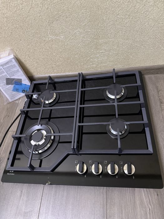 Продам Варочную поверхность ELECTROLUX