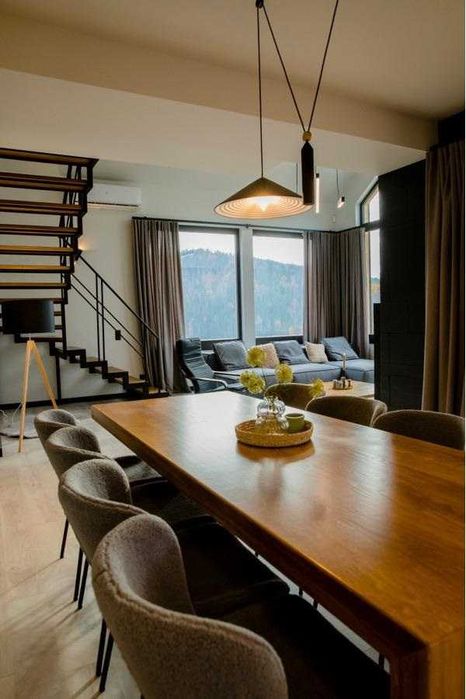 Діючий бізнес, біля Буковеля: 2 котеджі під ключ, із адмініструванням