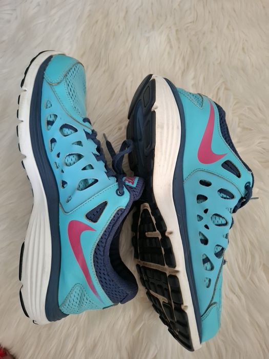 Buty damskie, buty Nike r. 42.5