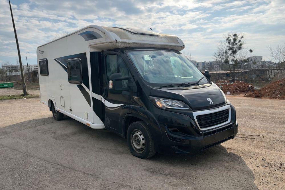 Kamper Peugeot bailey approach autograph 765