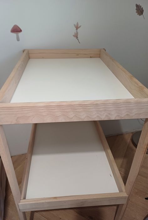 Przewijak Ikea ma kółkach plus dwa przewijaki