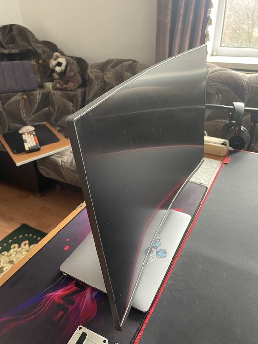 Монитор 27 Samsung G5