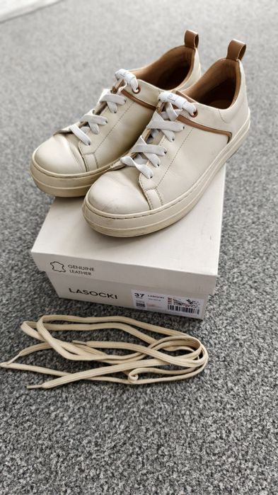 Sneakersy Lasocki ze skóry naturalnej, rozmiar 37