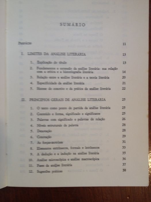 Massaud Moisés - A Análise Literária