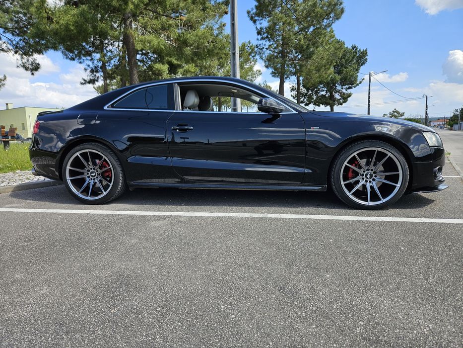 Audi A5 B8 2.0TDI 177cv Coupé