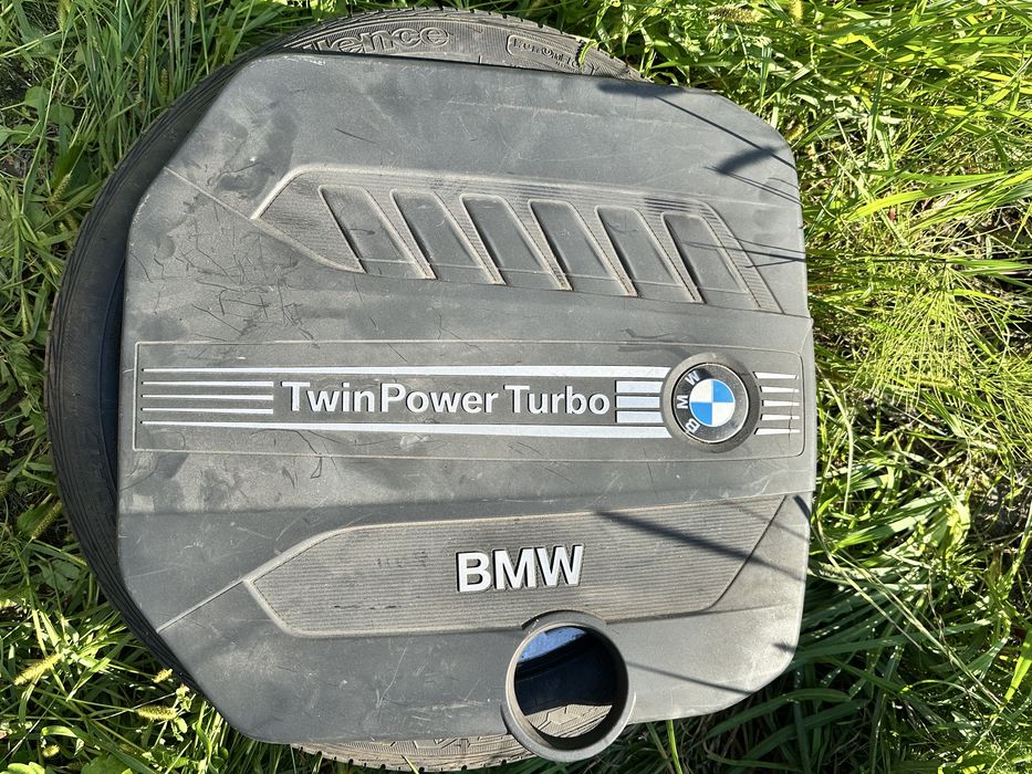 Кришка двигуна BMW F30-31 2017 р