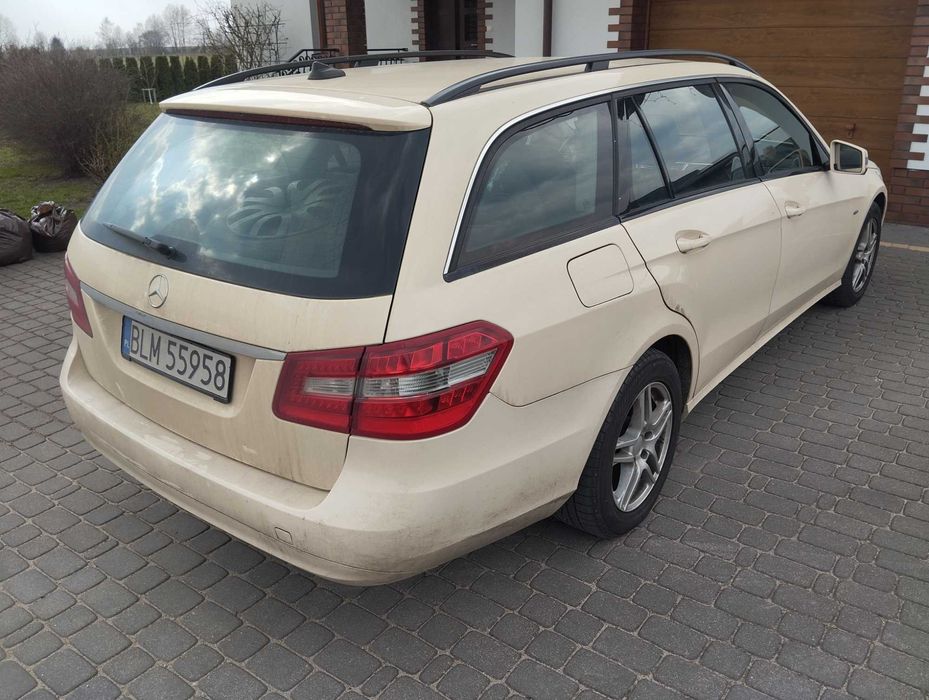 Mercedes Benz E200 CDI