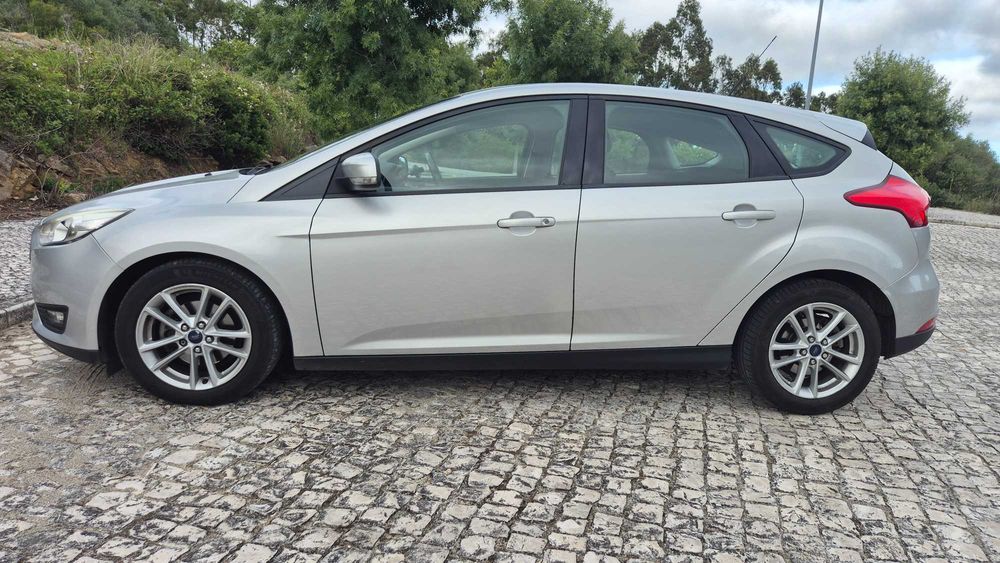 Ford Focus 1.5 Diesel 120cv