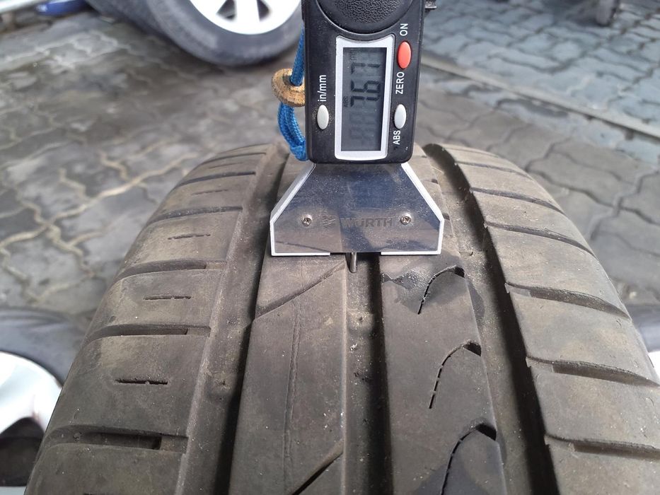 Jantes Toyota R15 Com Pneus 195/60 Furação 4X100