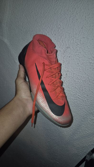 Chuteira Nike MercurialX Vapor XII Academy CR7 Futsal