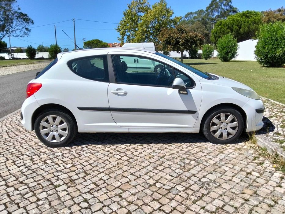 Peugeot 207 1.4 HDI