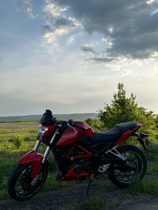 Продається Benelli tnt 250