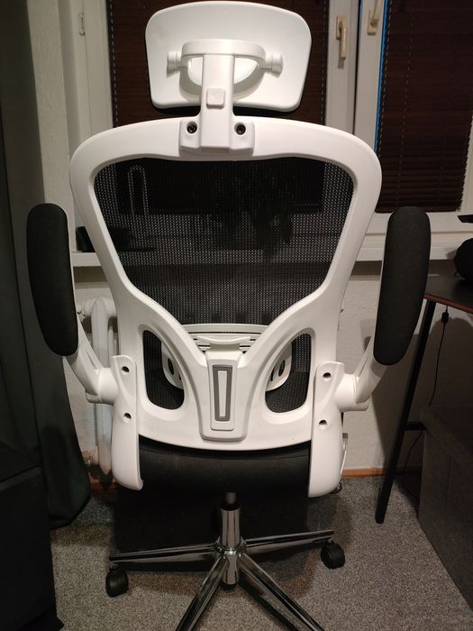 Fotel biurowy, ergonomiczny