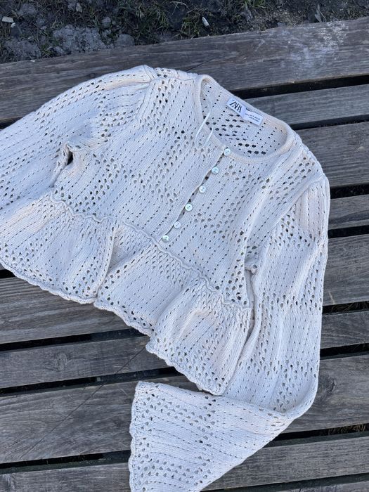 Вʼязана  кофтинка від zara