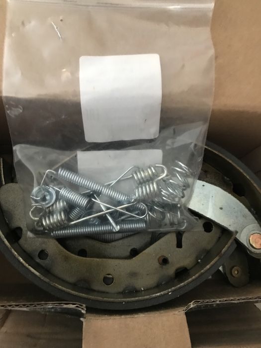 Szczęki hamulcowe C00005ABE opel astra vectra corsa c lift