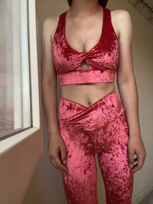 Велюровий комплект Fabletics (топ + легінси), новий з бірками, розмір S
