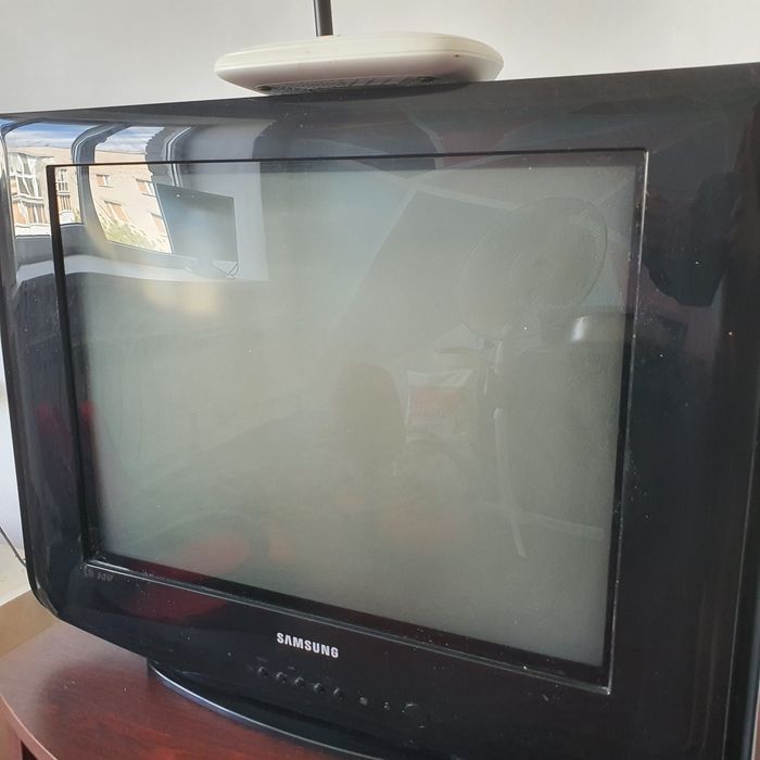 Телевізор samsung