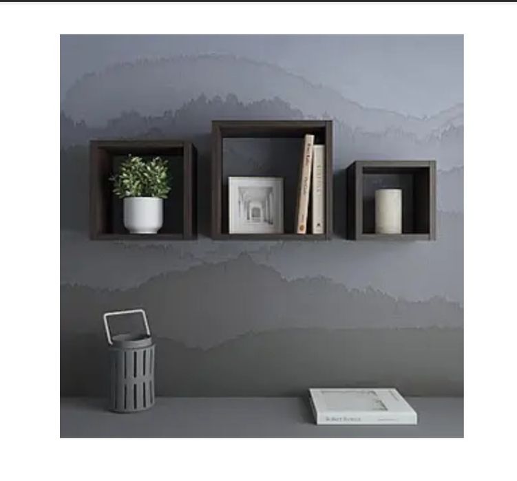 3 полиці навісні.