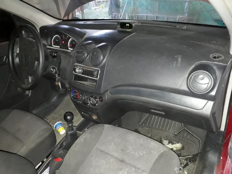 как снять бардачок на шевроле авео т250 седан